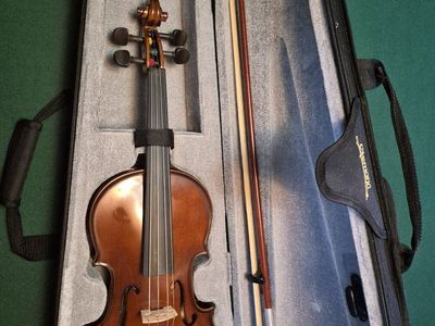 BRAND NEW VIOLINS