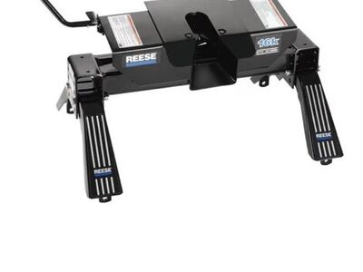 Reece 16K 5th Wheel Hitch And Rails