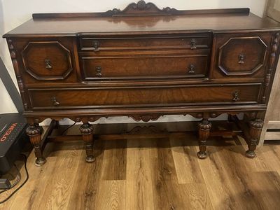 China hutch