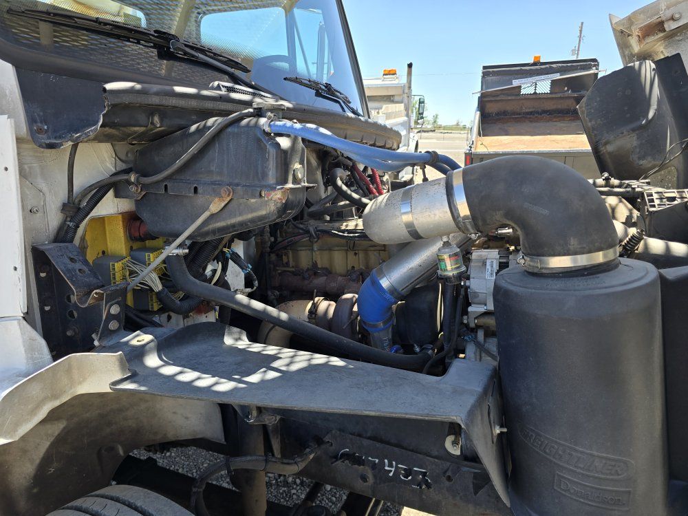 Main image 8