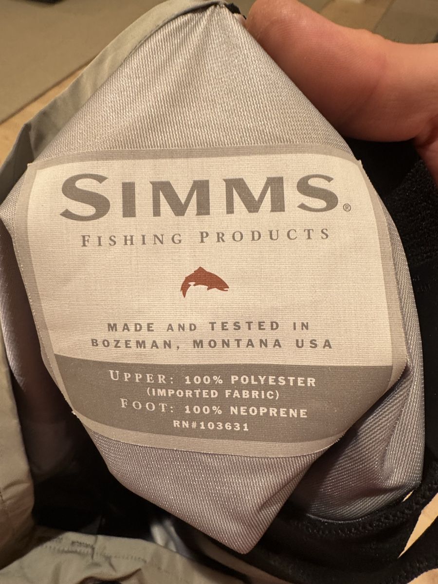 Simms Medium Gore Tex like New Stockingfoot waders and used Korkersboots 11 and 12 included. 
