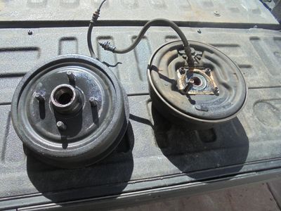 1965/66 Mustang 4 lug Hubs Drums and brakes complete