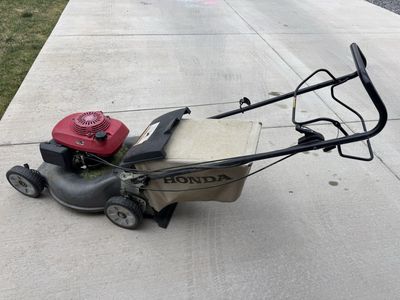 Honda Gas-Powered Lawn Mower
