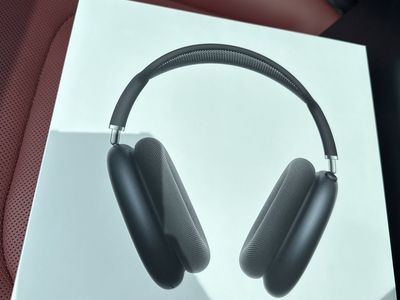 Brand new unopened AirPods, Max 2 black