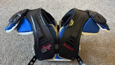 Riddell Power CPK Football Shoulder Pads with Backplate