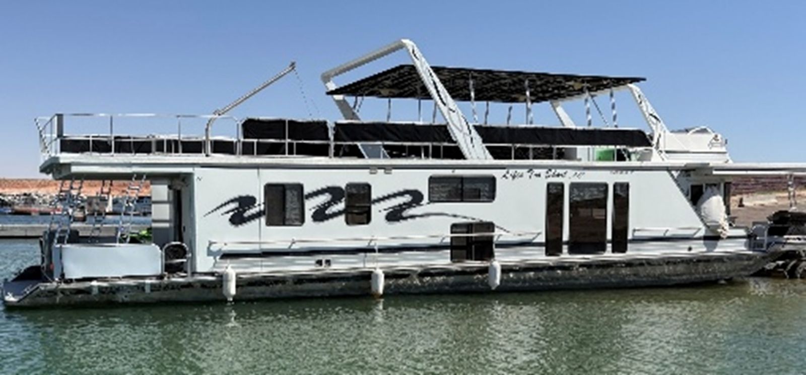 Unique Houseboat Partnership - Lake Powell - Wahweap