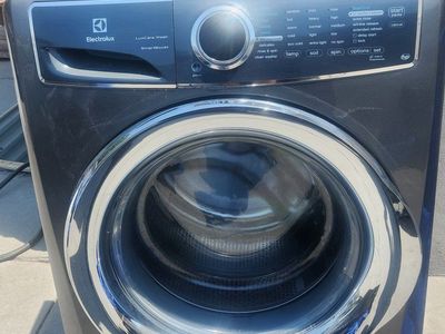 Electrolux Front Load Washer- Good working condition