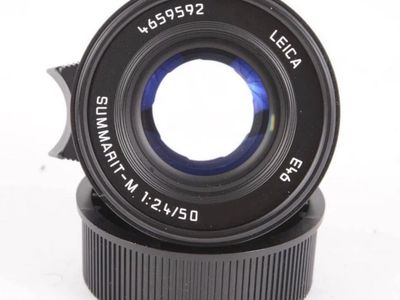 Leica Summarit-M 50mm f/2.4 E46 Black Lens with Original Box and Case