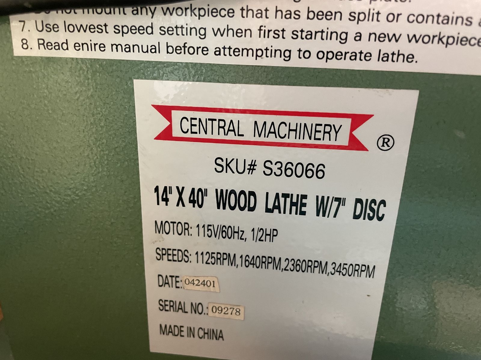 Central Machinery, 14 X 40“ Wood Lathe