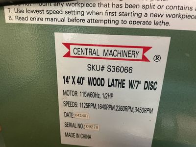 Central Machinery, 14 X 40“ Wood Lathe