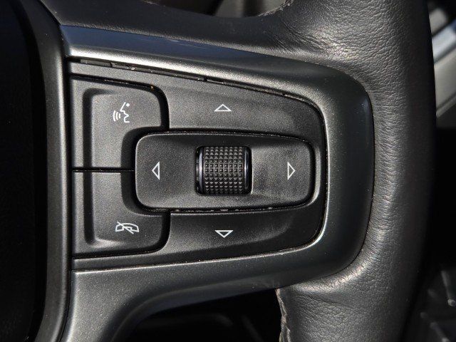 Main image 30