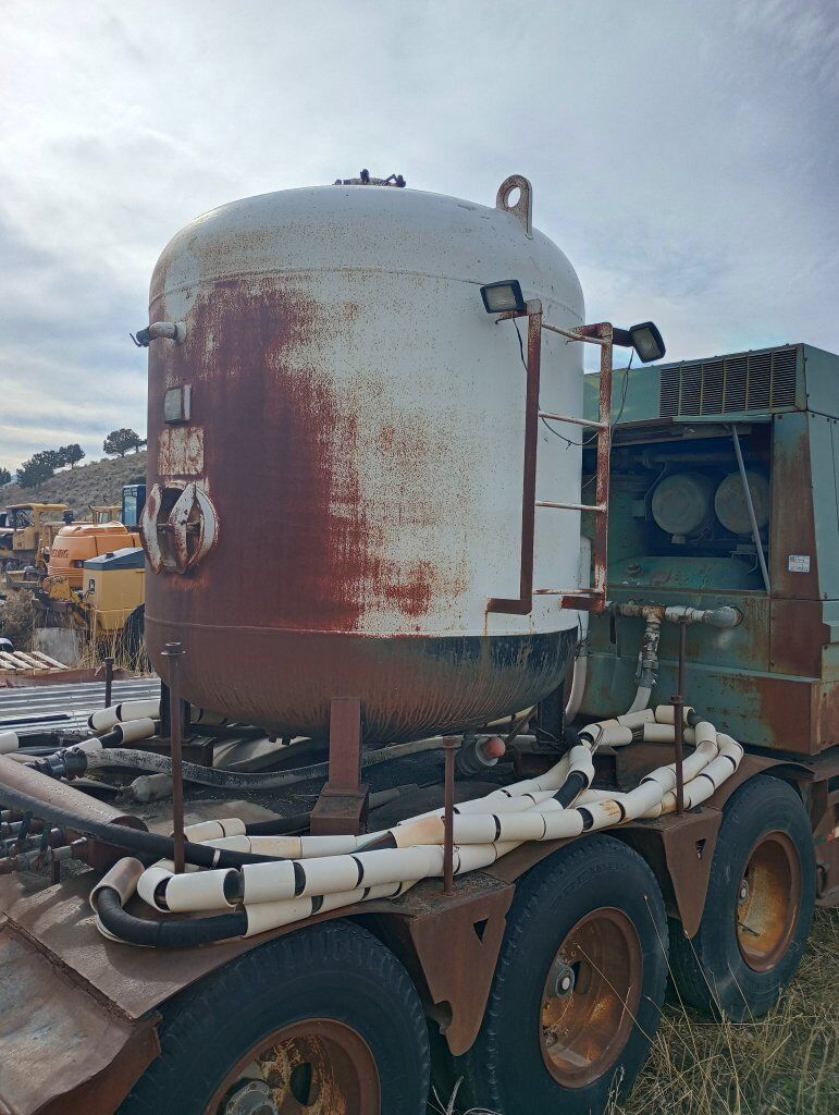 huge sandblasting setup