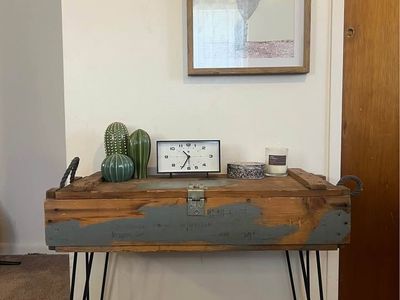 Ammo Crate Coffee Table / Storage Bench – Industrial Hairpin Legs
