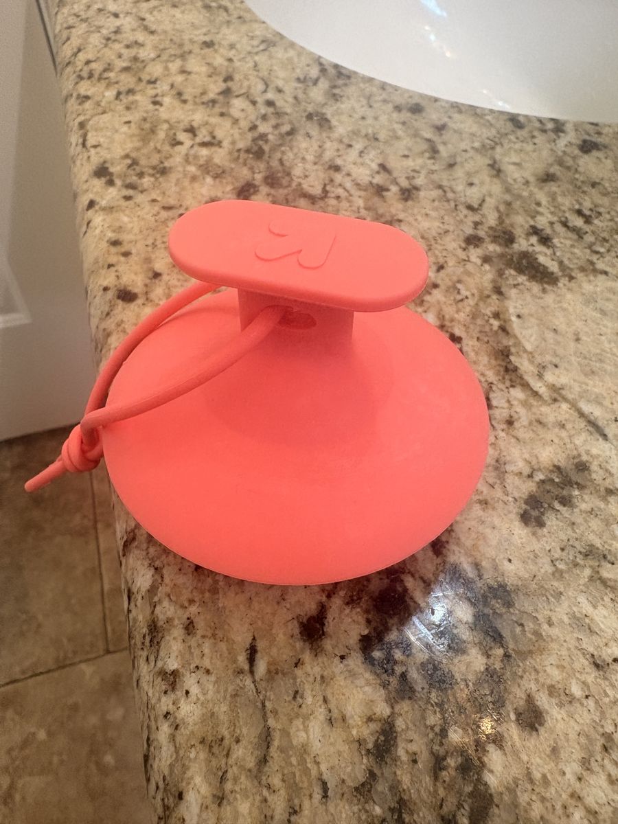 Silicone Scalp Massager and Shampoo Brush in Pink