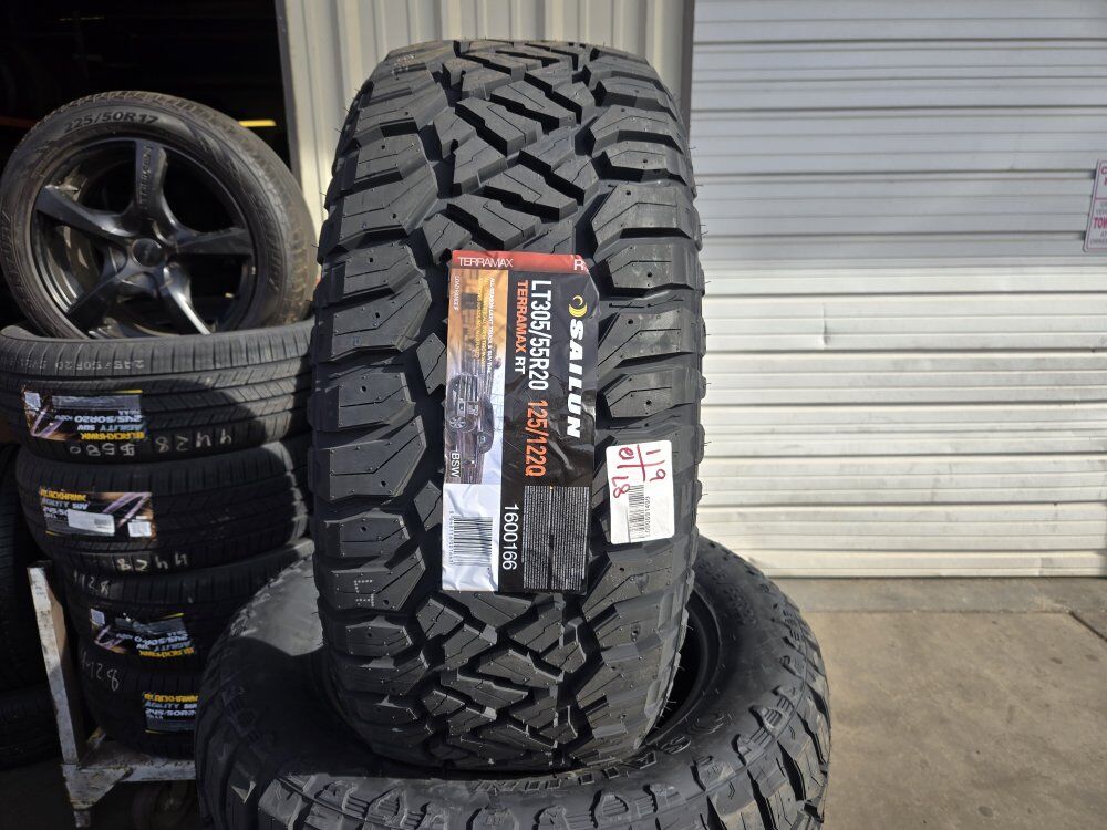 SET LT305/55R20 SAILUN TERRAMAX RT