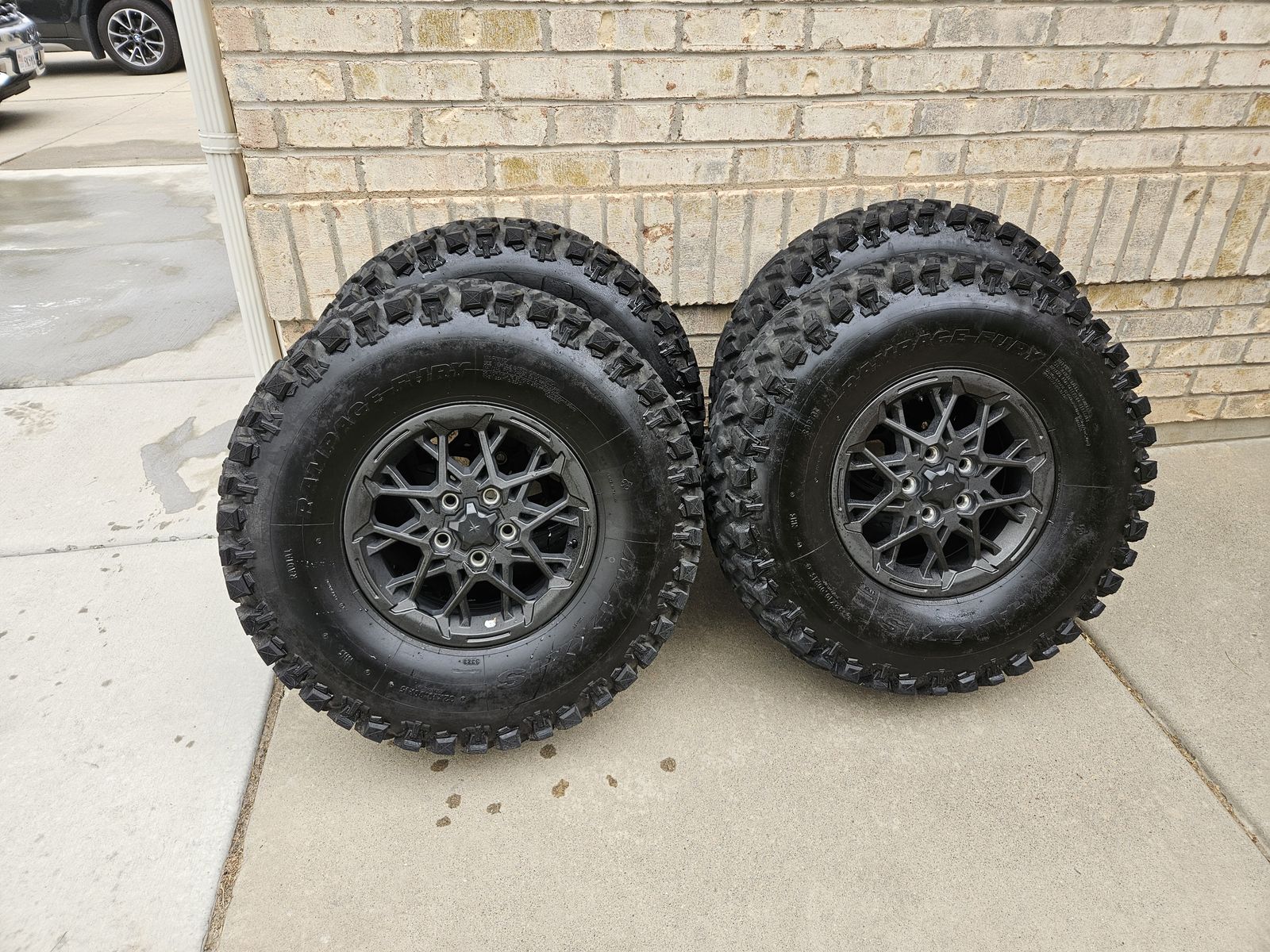 Set of 4 Polaris 2024 RZR PRO R 4 Off-Road Wheels & Tires - 32x10-15, Rampage Fury Radials