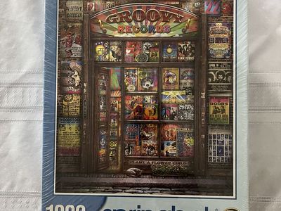 Brand New Sealed Springbok Groovy Records 1000pc Puzzle - Classic Rock 60s 70s