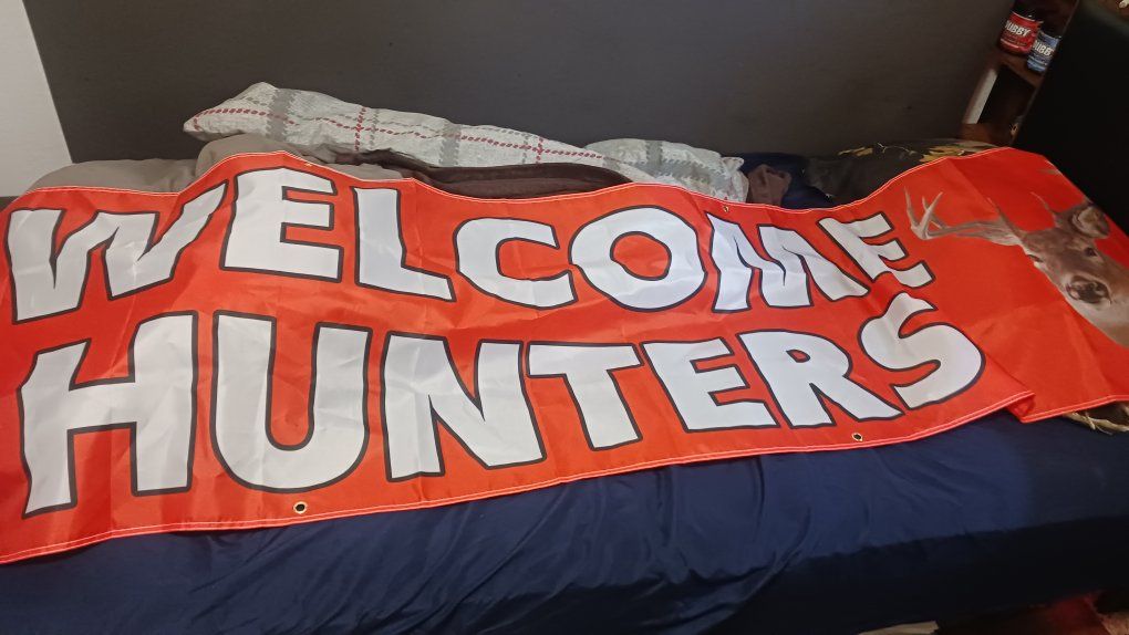 welcome hunters banner