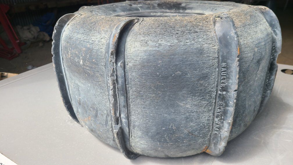 Main image 6