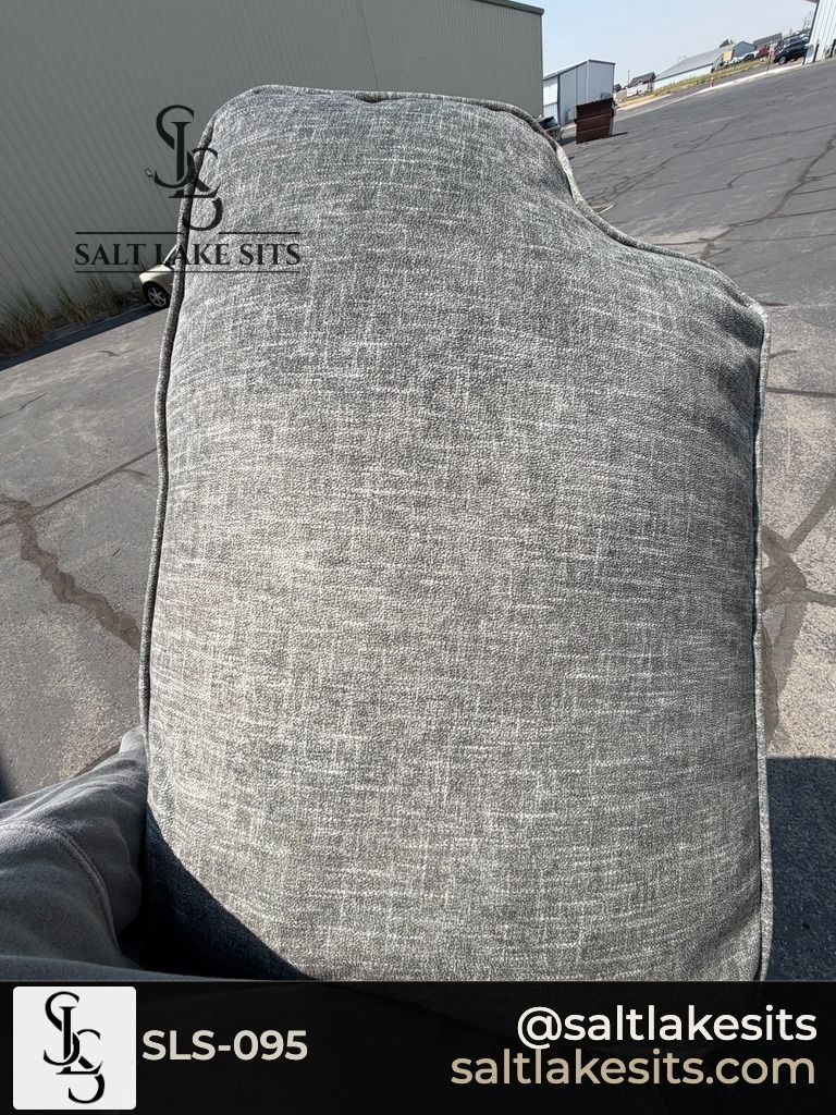 Main image 3