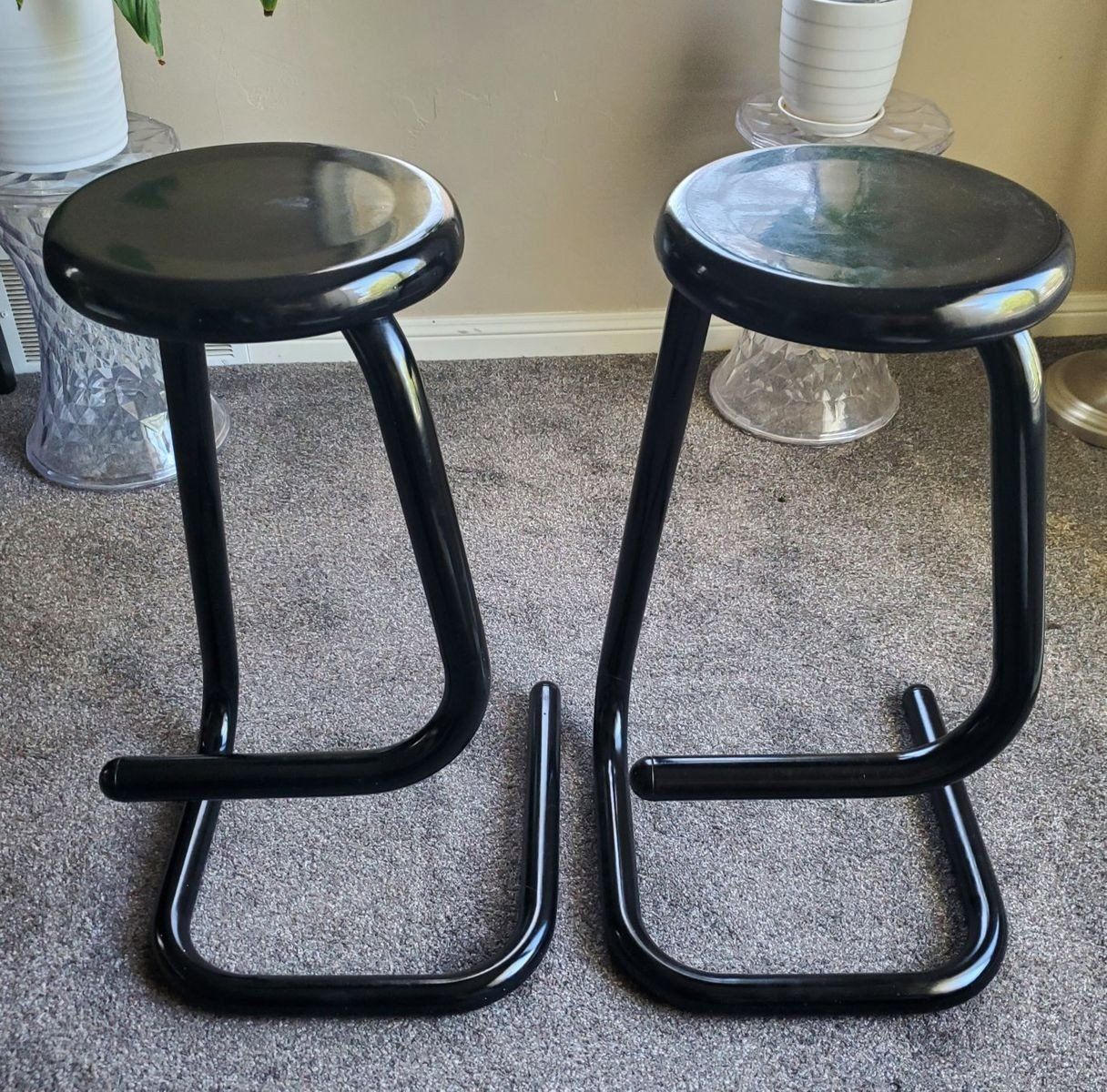 2 MCM Style Glossy Black Paperclip Bar Stools