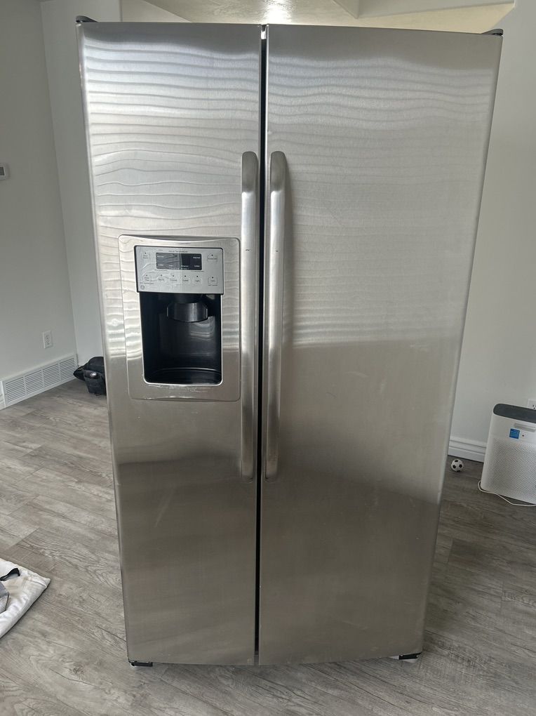 Ge stainless steel refrigerator