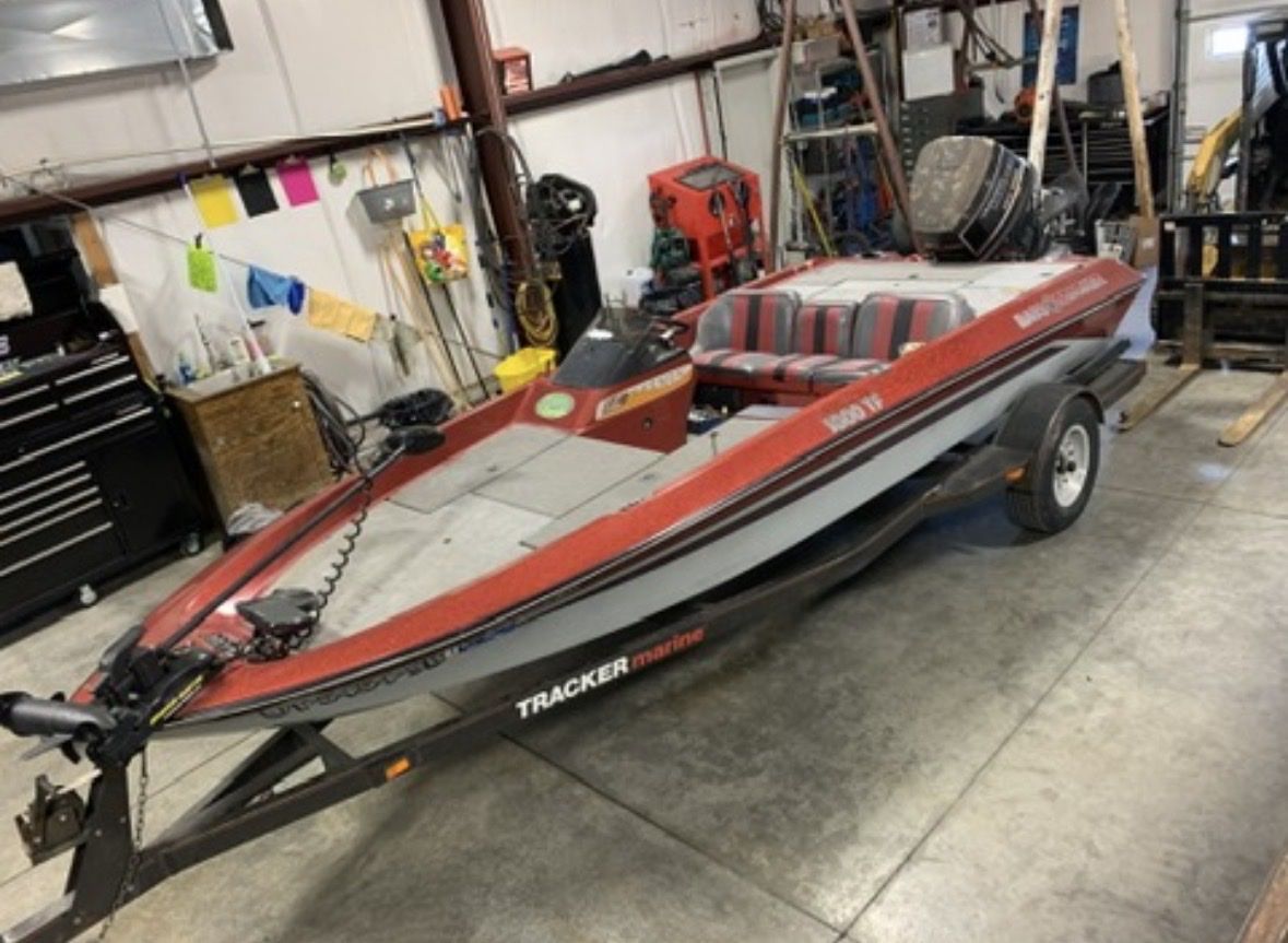 1989 basstracker 1800tf