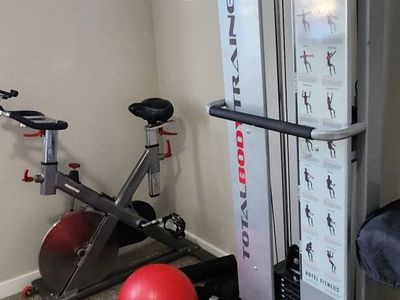 Hotel Fitness Total Body Trainer Cable Weight Machine with Bench