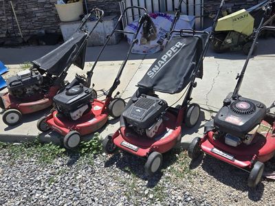 SNAPPER MOWERS