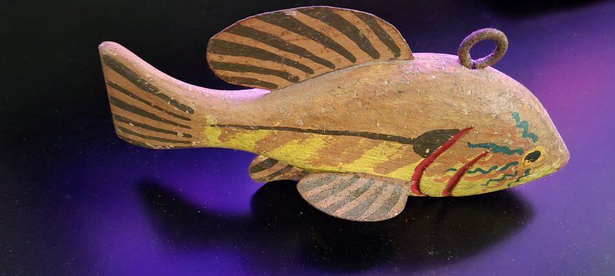 Vintage hand carved/ice fish decoy. (3)