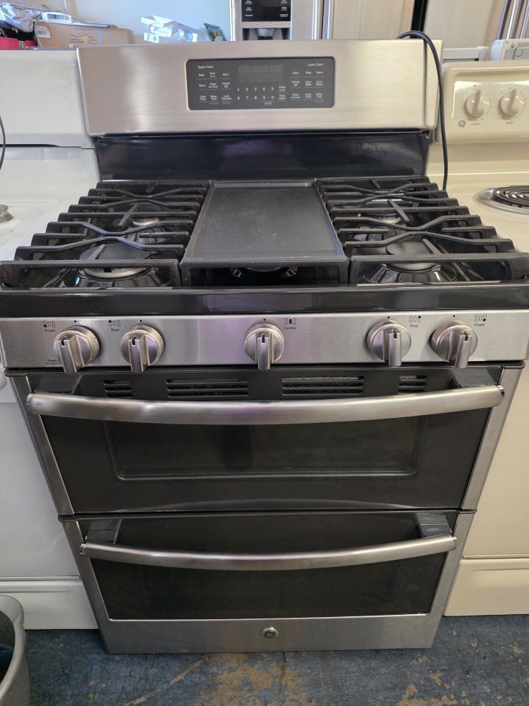 ge double oven gas range 
