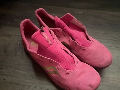 Saucony Havok XC Track Spikes - Pink/Gold, Size 12 with Spikes & Wrench