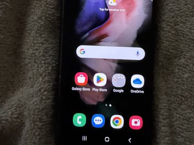 Samsung Galaxy Z Fold 3