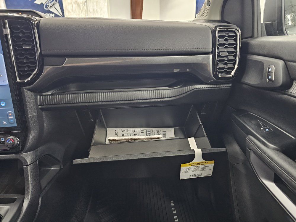 Main image 16