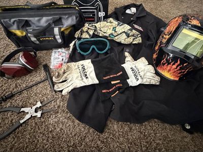 Welding Safety Gear & Tool Bundle – Minimal Use