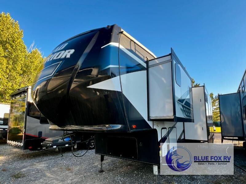 Used 2021 Heartland Road Warrior 4275