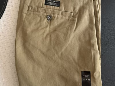 Brand New Men’s Banana Republic Fulton Stretch Chino Pants 33x32