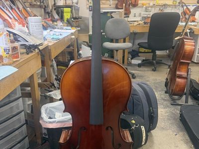 BRAND NEW STEP UP CELLO $2650 RETAIL $4450