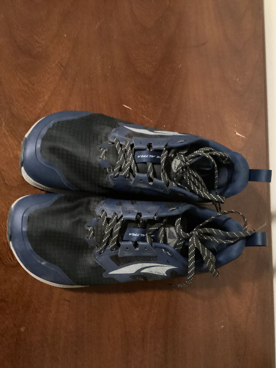 Altra Lone Peak 8, Men’s size 9.5