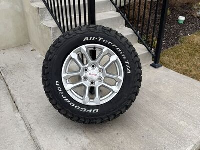 Gmc Sierra 1500 Yukon Rims and Tires 275/65R18 Bfg