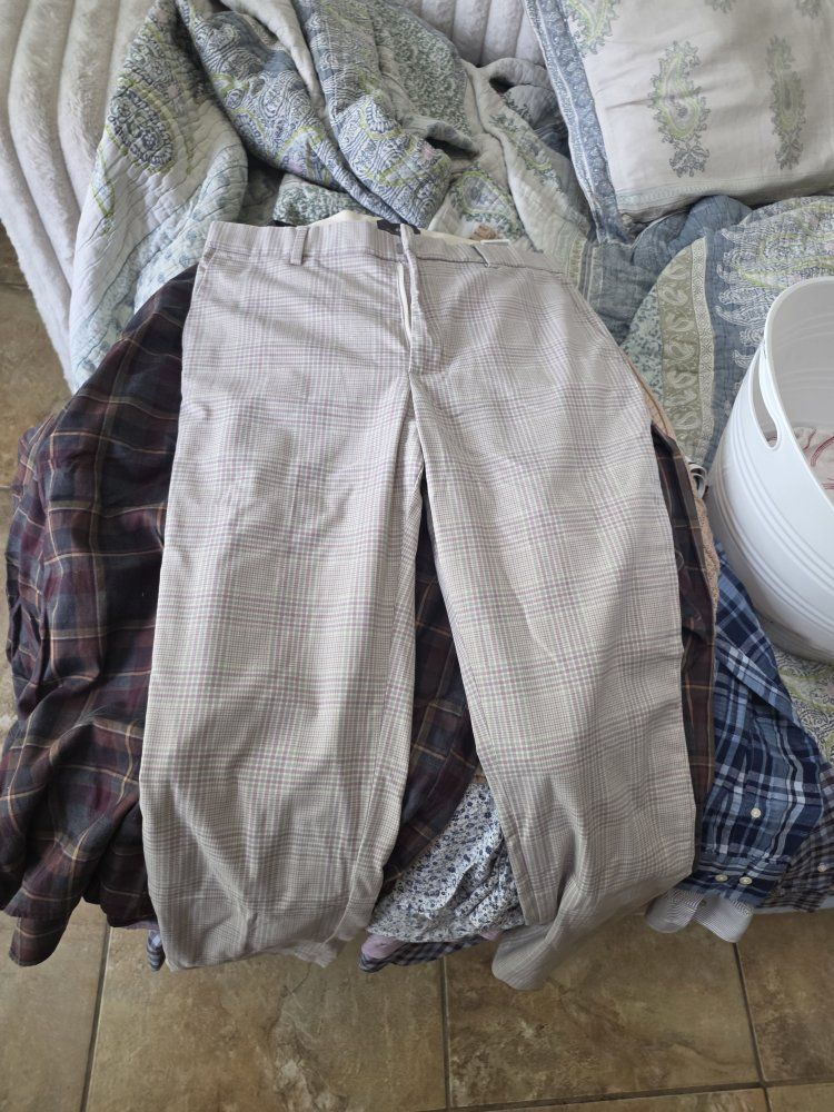 H&M Slim Fit Plaid Dress Pants - Men's Size 31 Grey/Purple