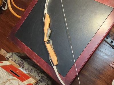 Galaxy Bullseye breakdown Longbow archery bow, 54 inch 15 pound, gorgeous wood. Perfect shape. LEFT HANDED!
