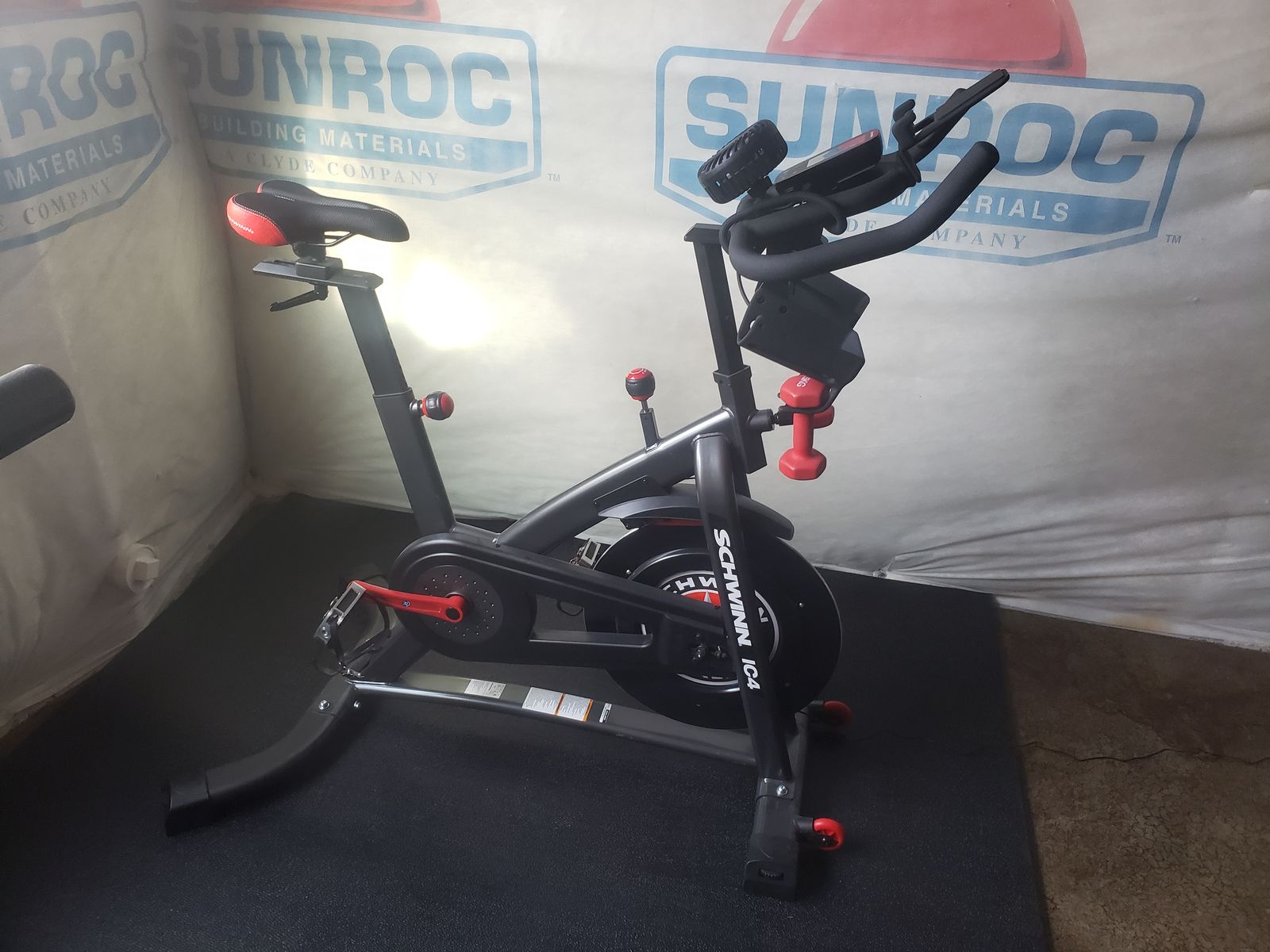 Schwinn IC4 Exercise Bike