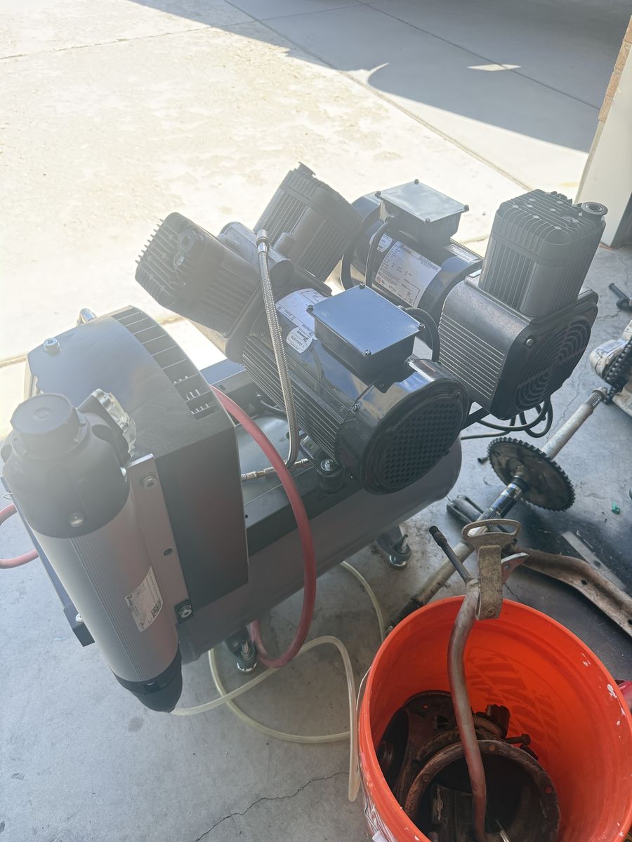 Main image 5