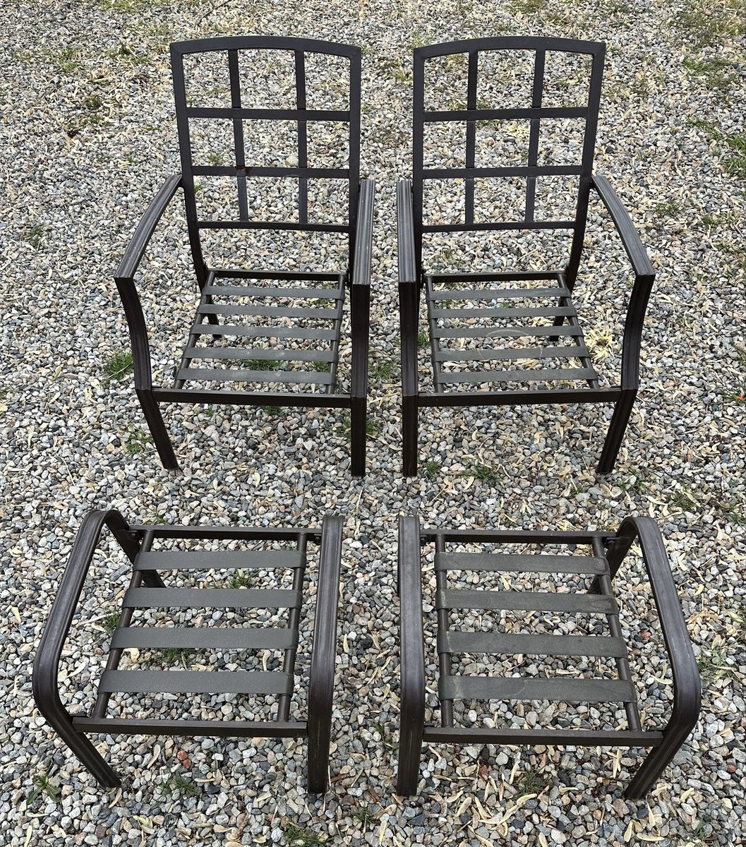 Lawn Chairs w/ feet rest