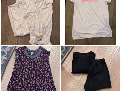 Women’s Pajamas $5 each see description