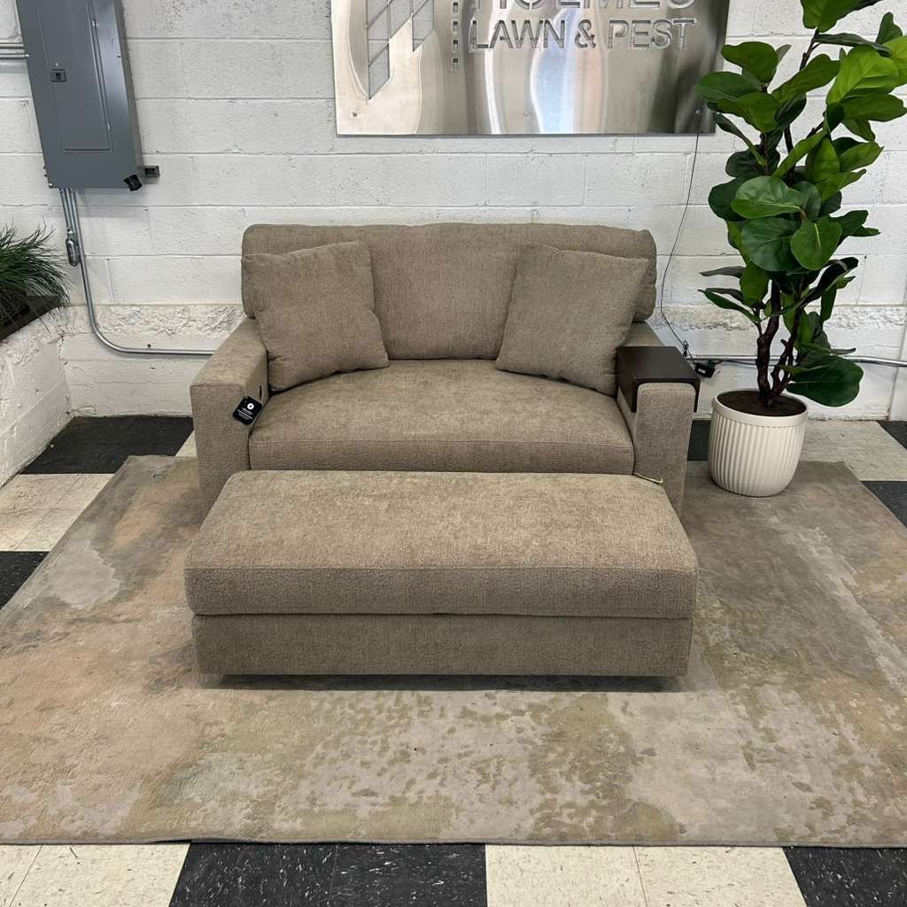 BRAND NEW W/ TAGS!! COSTCO THOMASVILLE GILROY FABRIC OVERSIZED STORAGE CHAIR & STORAGE OTTOMAN!!
