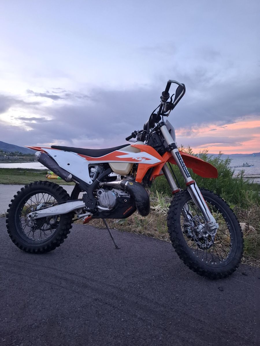 2020 KTM 300xc