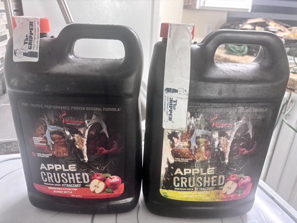 Apple Crushed Deer Attractant 2 -1 Gallon Jugs