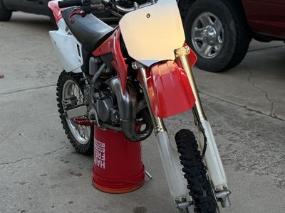 CR85R BIG WHEEL 2 STROKE